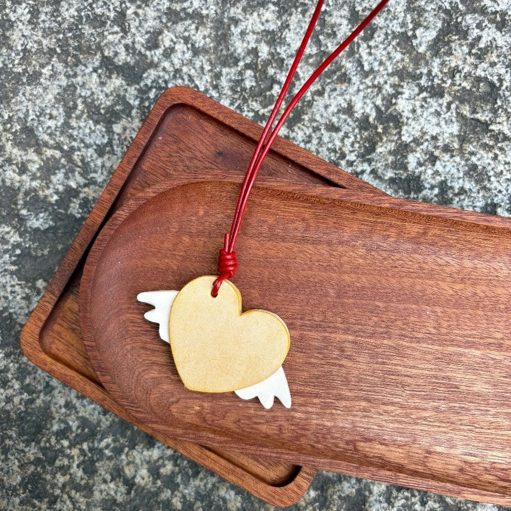 

Handmade Genuine Leather Angel Buckle Bag Charm Bag Pendant Accessory Angel Wings Pendant Hanging Ornament