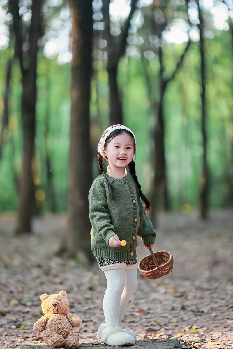 Girl Sweater Nordic Style New 2023 Autumn and Winter Girl Baby Small Mushroom Flower Knitted Cardigan Sweater