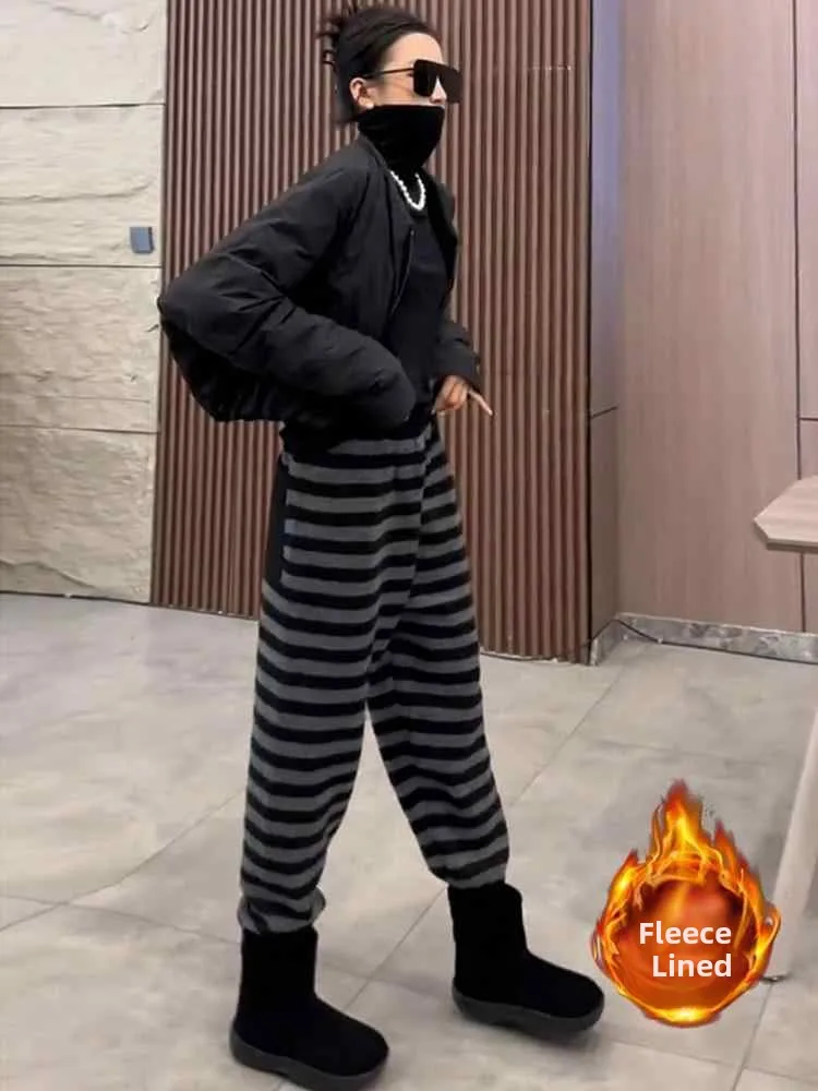 

Повседневные полосатые брюки в стиле Харадзюку, женские брюки на флисовой подкладке, модные универсальные брюки на осень-зиму, новый стиль, с высокой талией и карманами