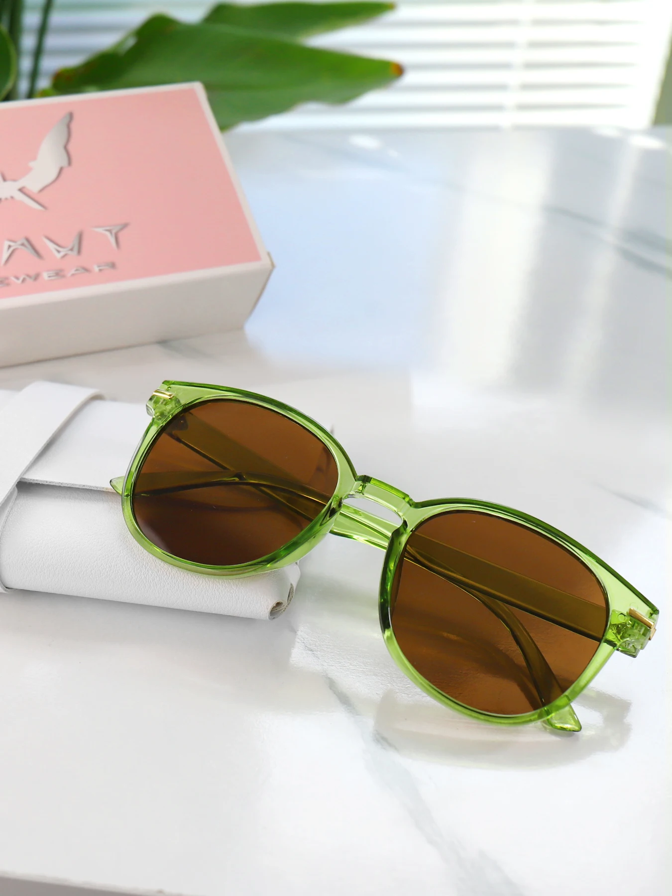 AliExpress TAMWY Women's Fashion Cycling Sunglasses Vintage Round UV400 Glasses for Men Suitable for Daily wear Shopping Hiking Parties Unisex