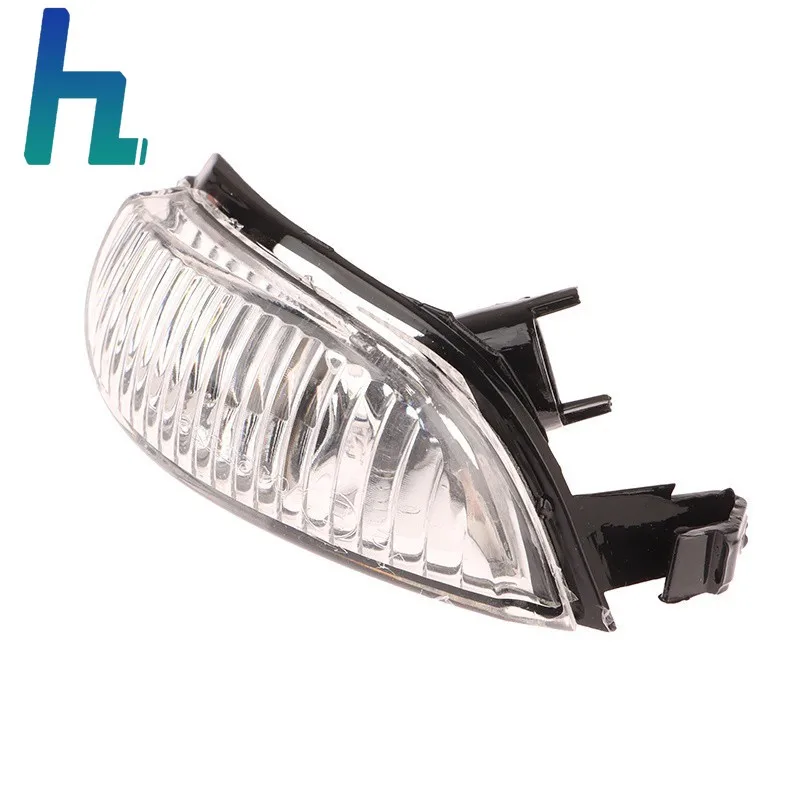 

261600509R Rear Left Right Mirror Turn Signal Light For Renault & Sandero II - Turn Signal Light