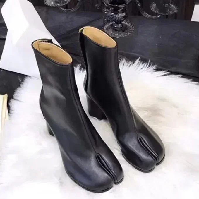 Thumbnail 3 - #49 Latest Ankle Boots Offers