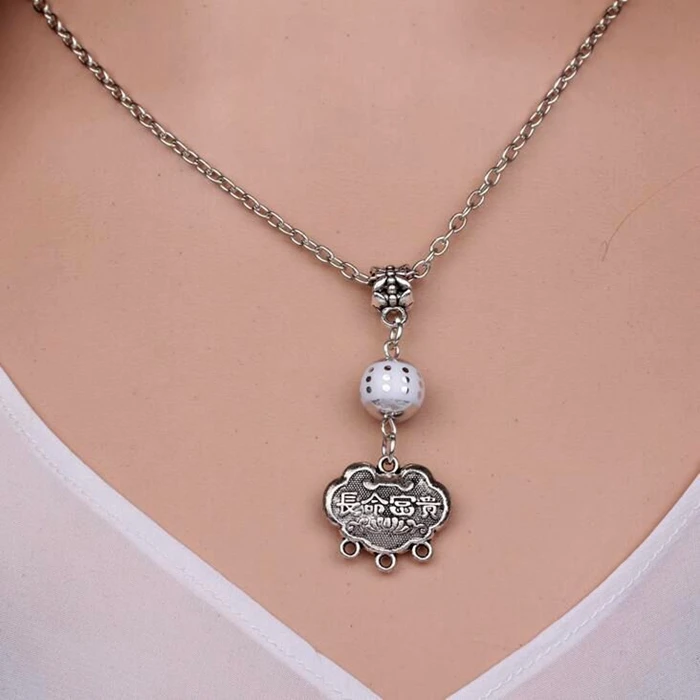 Longevity Wealth Honor Lock Necklace Pendant Vintage Silver Charm Choker Collar Acrylic Bead Statement Necklace Women Jewelry