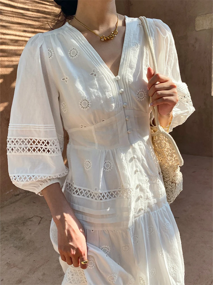 WildPinky français Chic broderie robes pour femmes coton blanc à fleurs à manches longues évider Vocation femmes dames robe à plusieurs niveaux