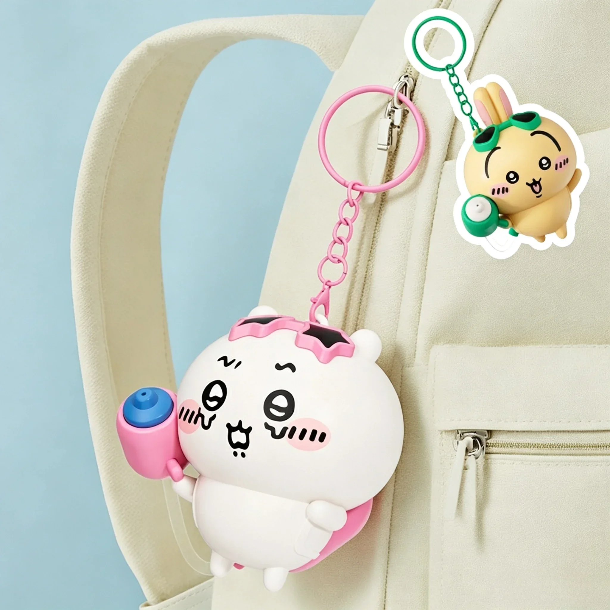Chiikawa Wasserpistolen-Spielzeug-Schlüsselanhänger, niedlicher Usagi-Hachiware-Anhänger, Kawaii-Rucksack-Charm, Sammlerstück als Geschenk für Teenager und Fans – Detail 3