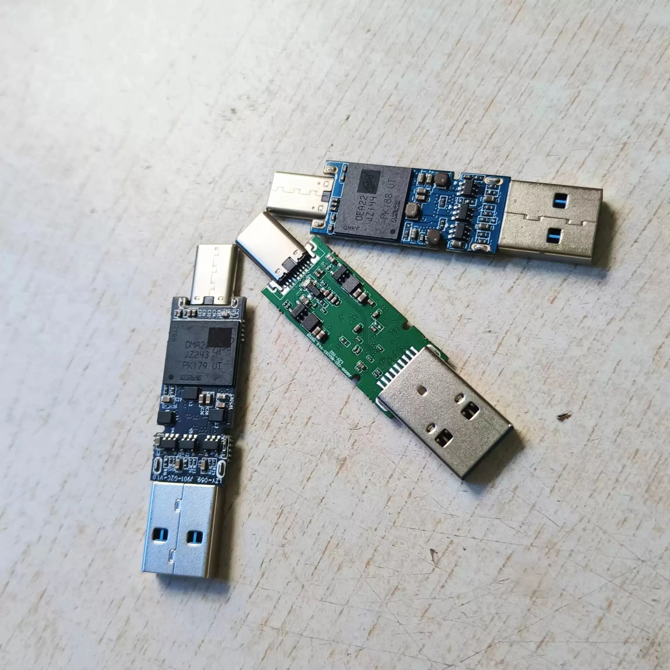 jms901 Dual-Port USB 3.1 High-Speed Flash Drive with Powerful 4K Performance