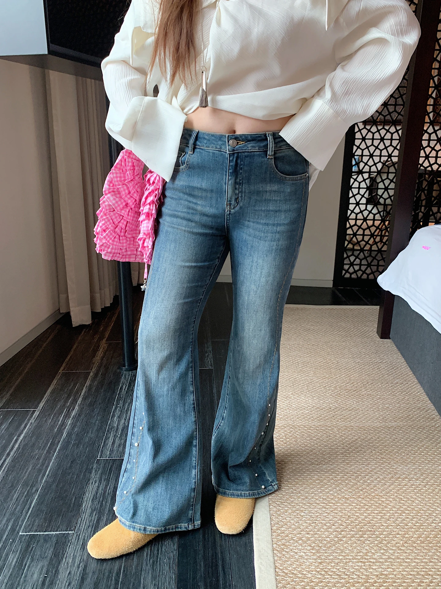 

High Waist Bell Bottom Pearl Detailing Women's Jeans plus Size Slimming Spring 2026 New Style Dazi Gold Large Branch