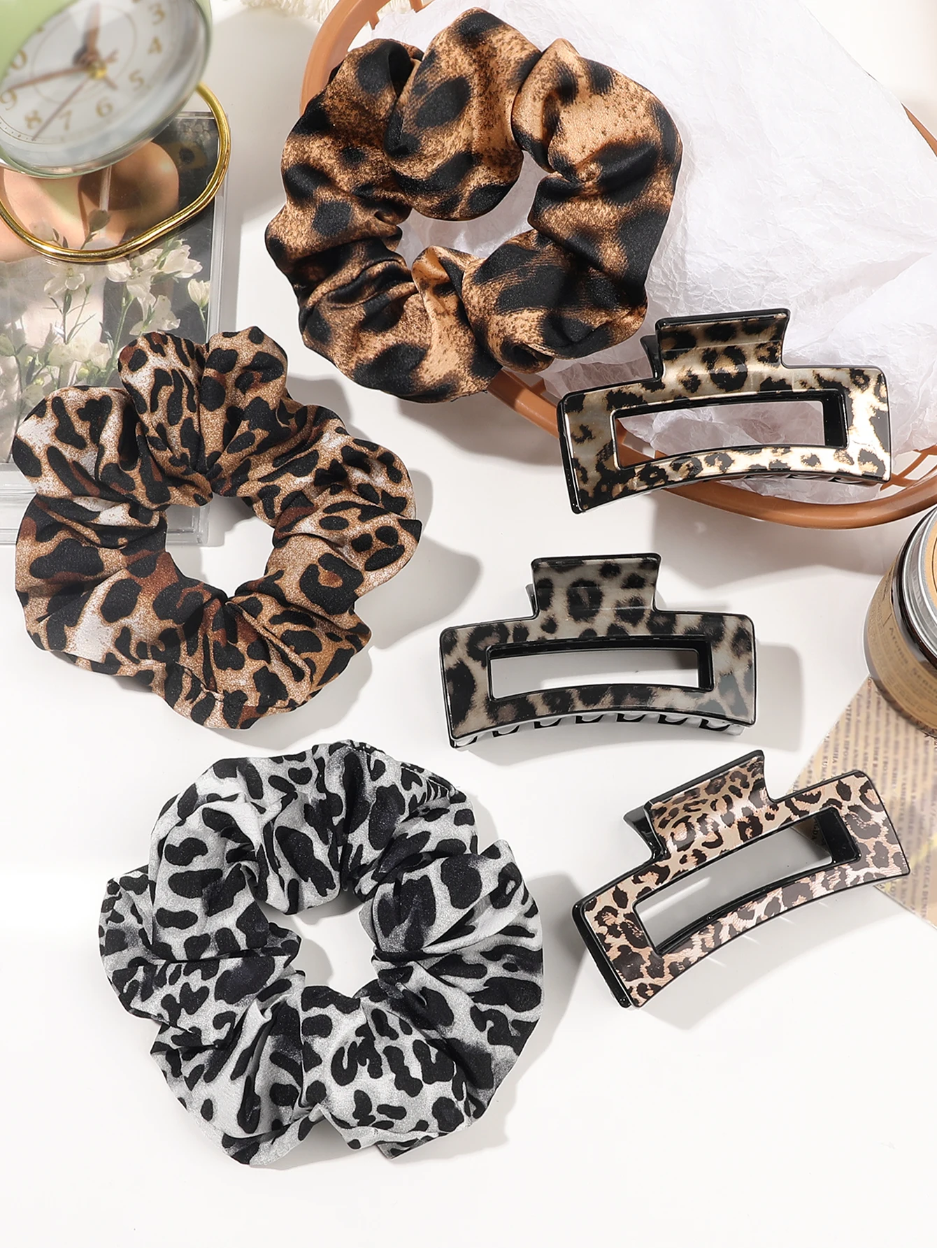 Leopard Scrunchies & Claw Clips Set 4