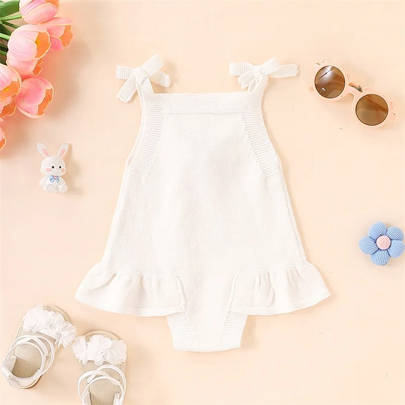 女の赤ちゃんのためのノースリーブニットロンパース,ネクタイ付きノースリーブジャンプスーツ,かぎ針編みのボディスーツ,新生児のためのオーバーオール,夏