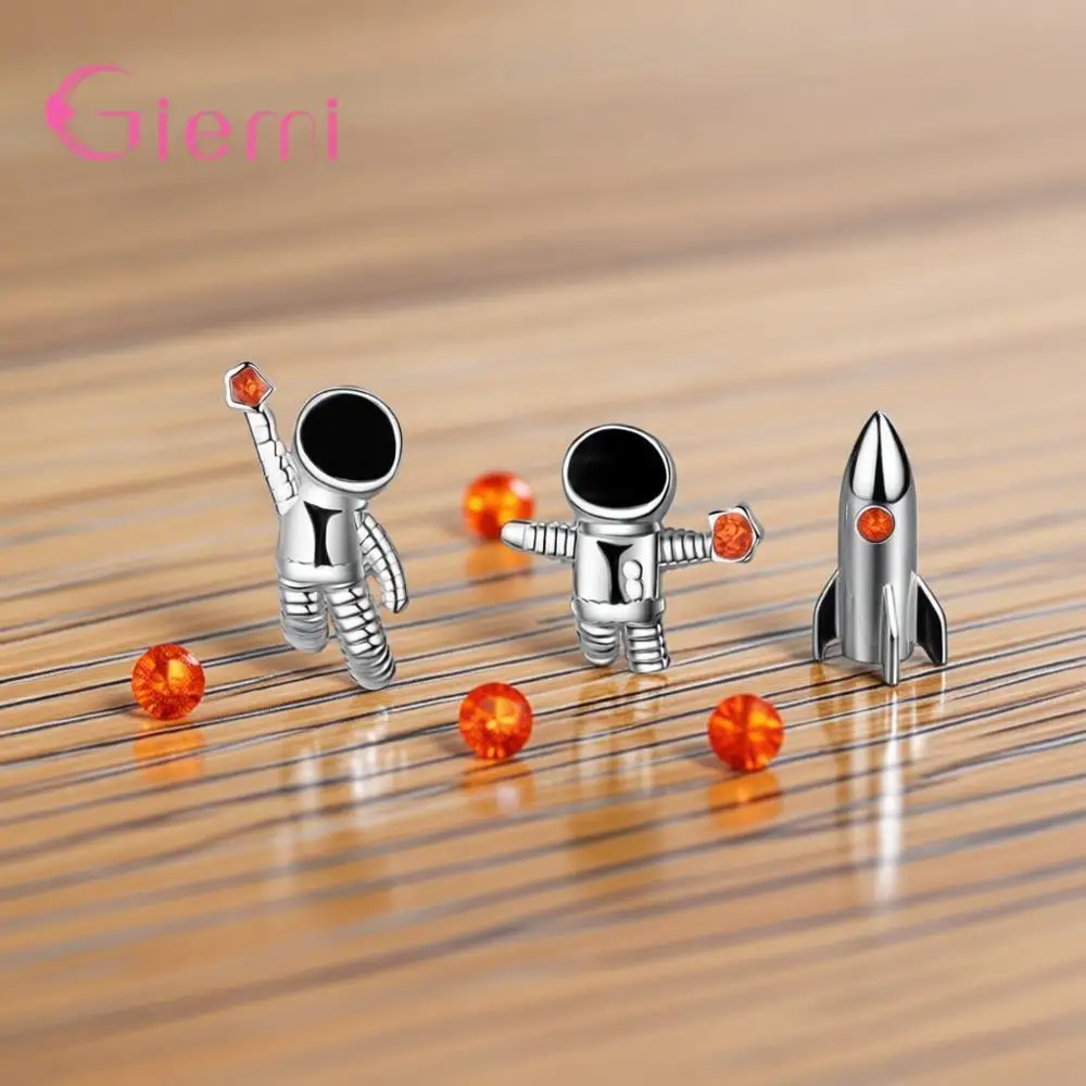 Funny Creative 925 Sterling Silver Astronaut Design Stud Earrings For Women Girls Anniversary Party Jewelry Gifts Accessory