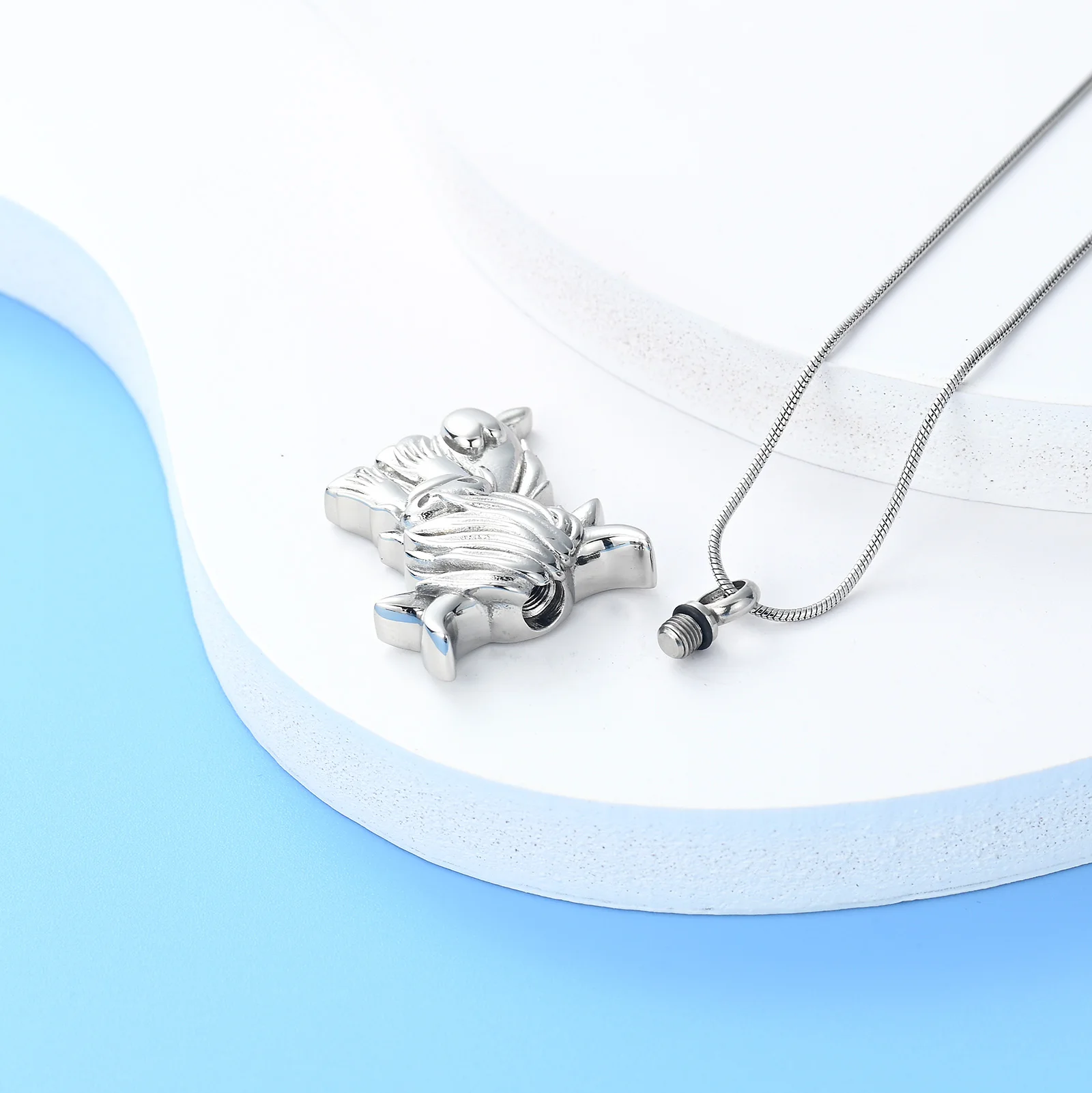 Highland Cattle Memorial Cremation Pendant Keepsake Urn Necklace For Human/Pet Ashes Holder Stainless Steel Jewelry