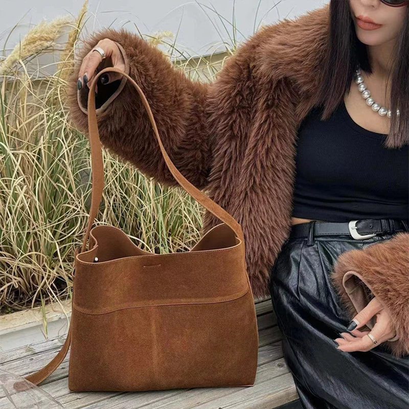 Winter Fashion Suede Frosted Tote Bag Women's Shoulder Bag Retro Large Capacity Cow Leather Totes Female Commuter Travel Handbag