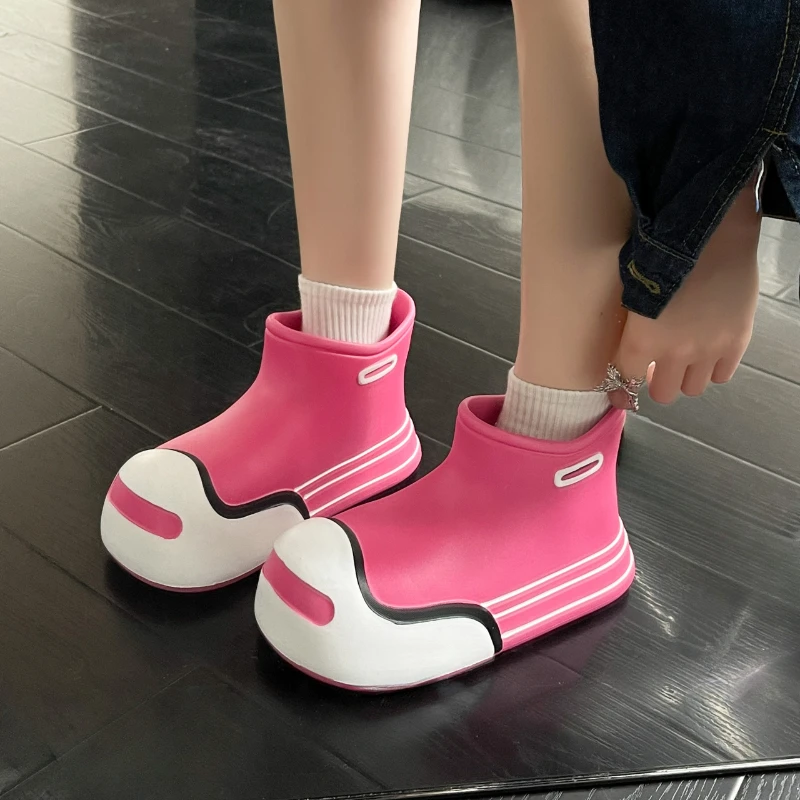 Rain Boots Women's New Waterproof Rubber Shoes Cute Children's Rain Boots Comfortable Garden Work Shoes Kawaii Short Boot Botas