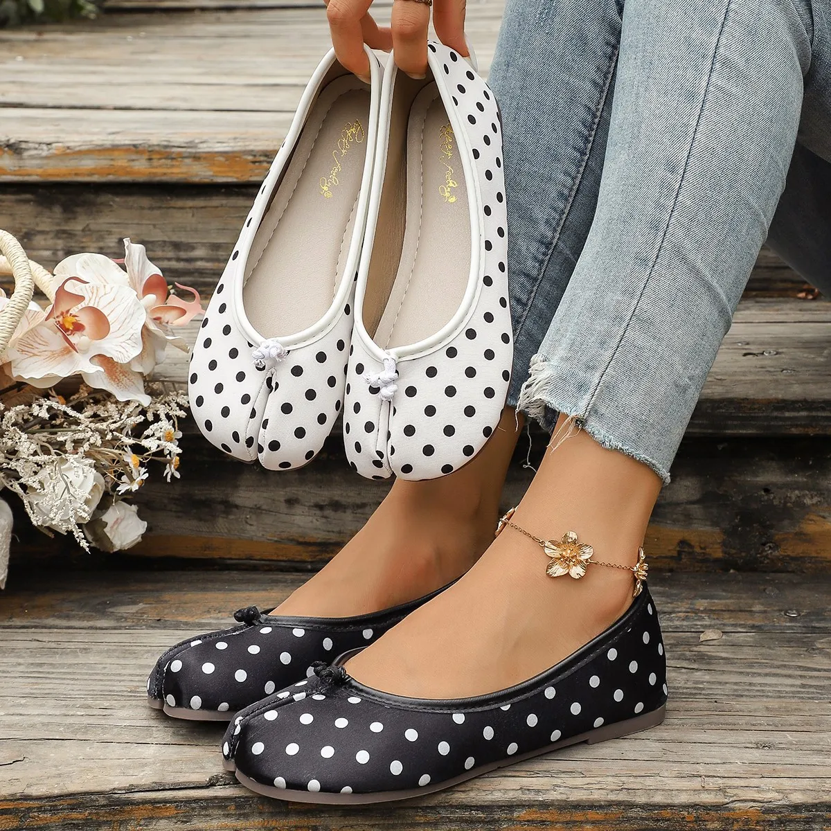 New Brand Women Flats Soft Ballet Shoes Slip On Loafers Soft Moccasins Tabi Ninja Casual Shoes Mujer Ladies Shoes Bow Knot Mujer
