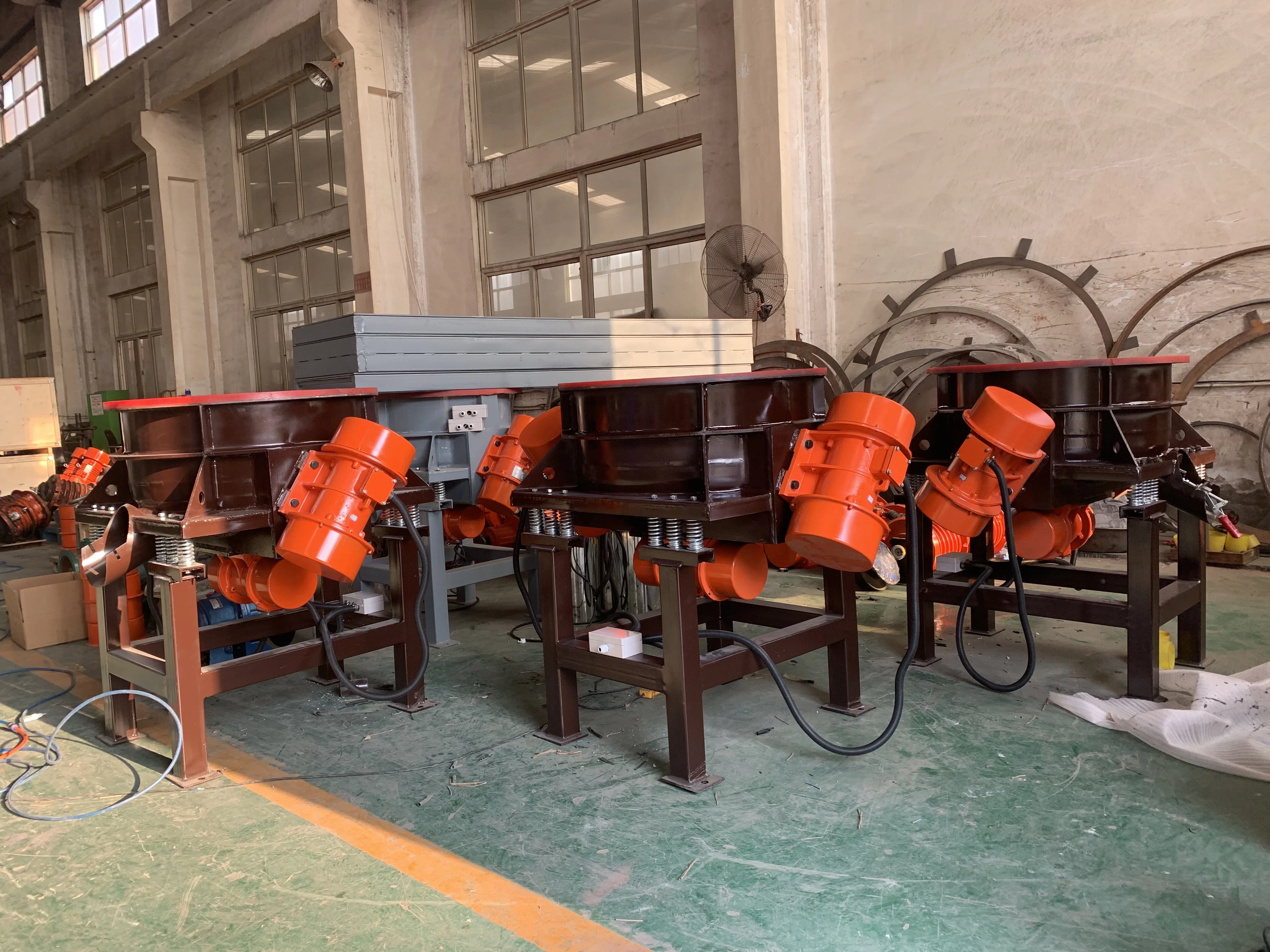 DZJX Alloy Wheel Rim Vibratory Polisher All Sizing Machine Tumbler Polishing Machine
