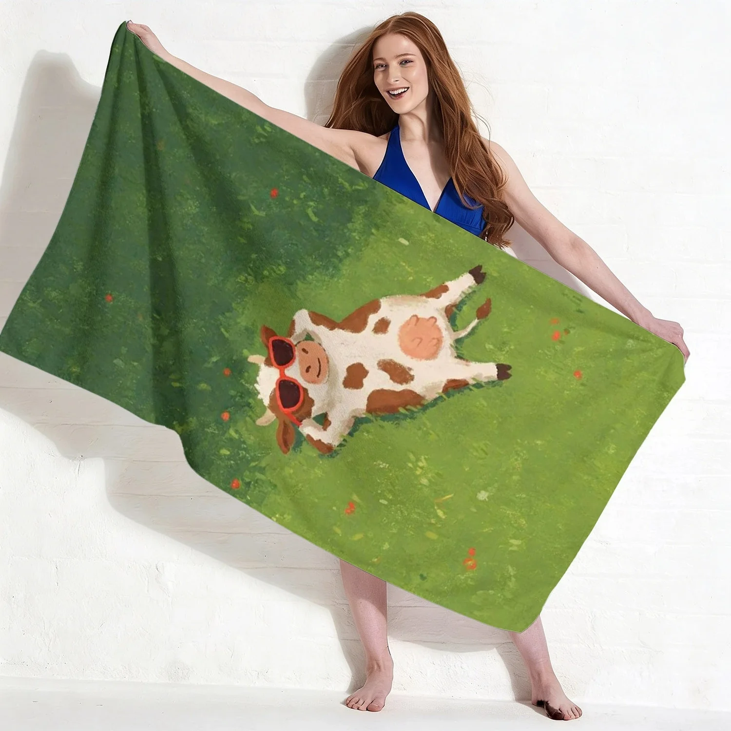

Happy Vacation Cow Beach Towel, Funny Cow in Shades Lounging Pattern Bath Towel, Perfect Gift for Cow Lovers & Kids 1pcs