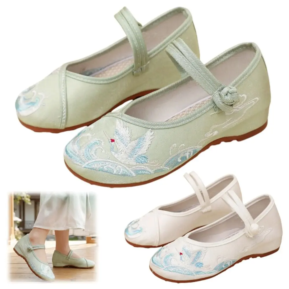 

Chinese Style Girls' Dancing Shoes Soft Sole Non-slip Children Hanfu Flat Shoes Professional Breathable Ancient Dress Up Shoes