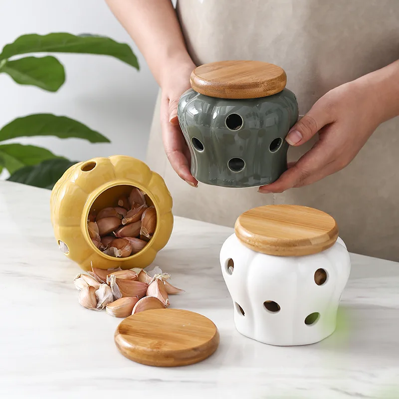 

Kitchen Garlic Ginger Pepper MilletPepper storage tank household hollow ventilation breathable ceramic storage jar Candle Lampsh