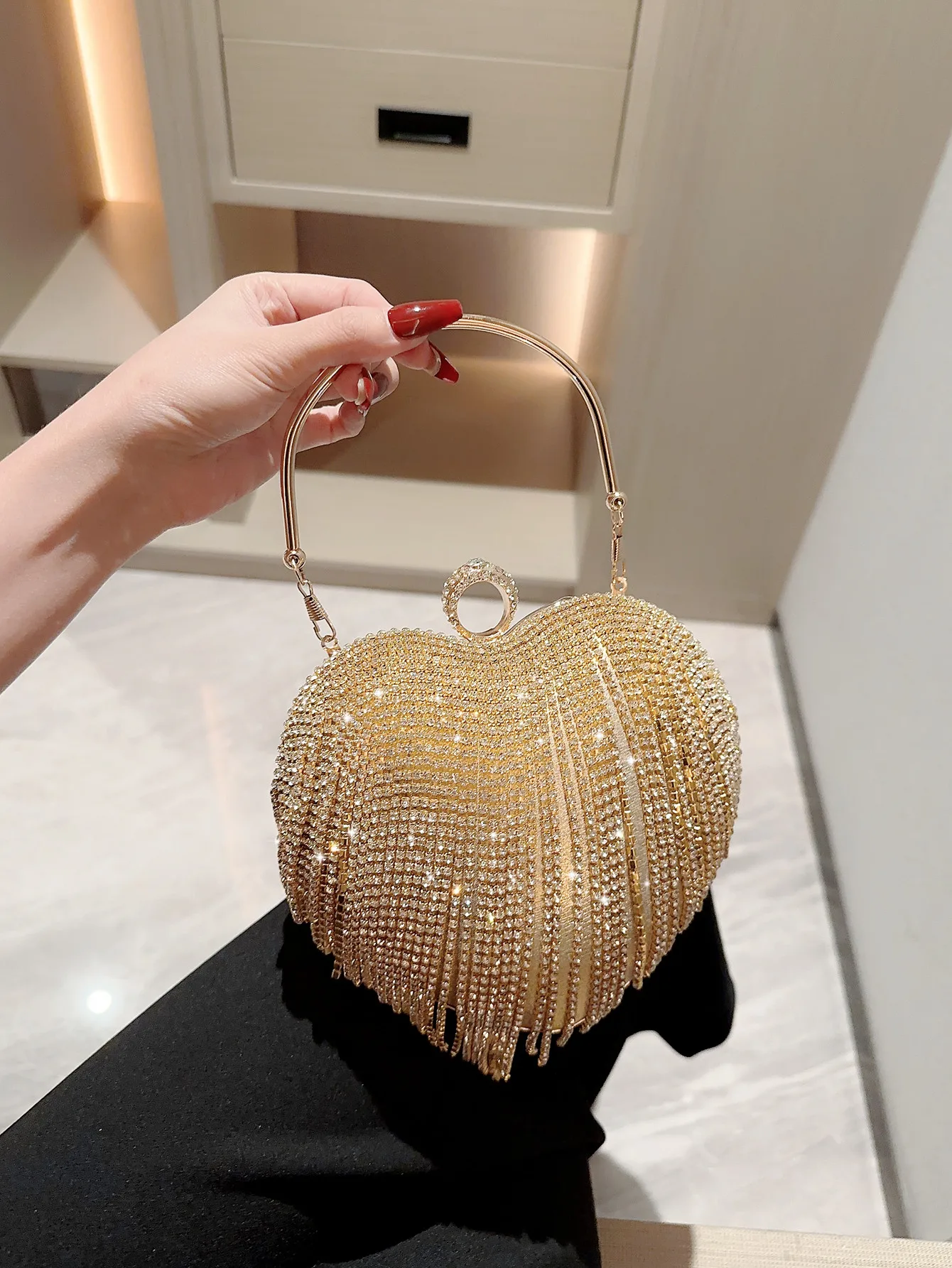 Women's Fashion Rhinestone Tassel Evening Bags Heart Shaped Handbags Evening Bags Party Prom Bags Dress Bags