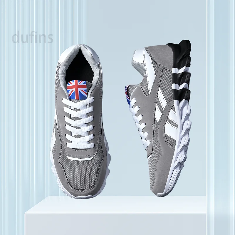 Los nuevos zapatos informales para hombre con una superficie de malla transpirable y un diseño deportivo de verano para mujer de talla grande para exteriores 2025