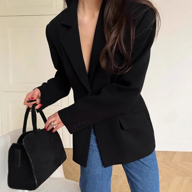 

Commuter Retro Black Small Blazer Women's 2026 Autumn and Winter New Professional Narrow Version Waist Suit Women's Clothing