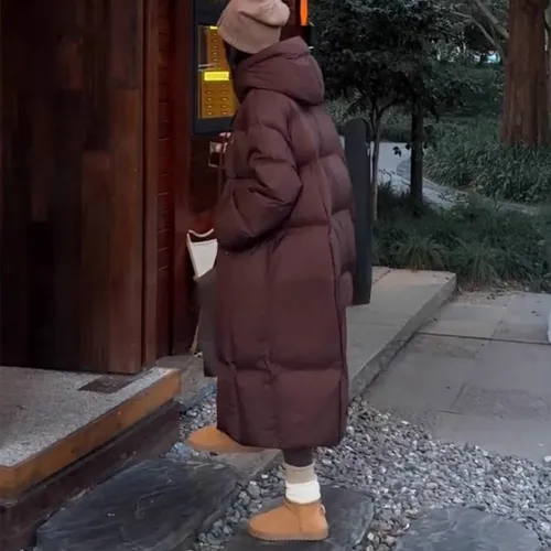 أسفل المعاطف