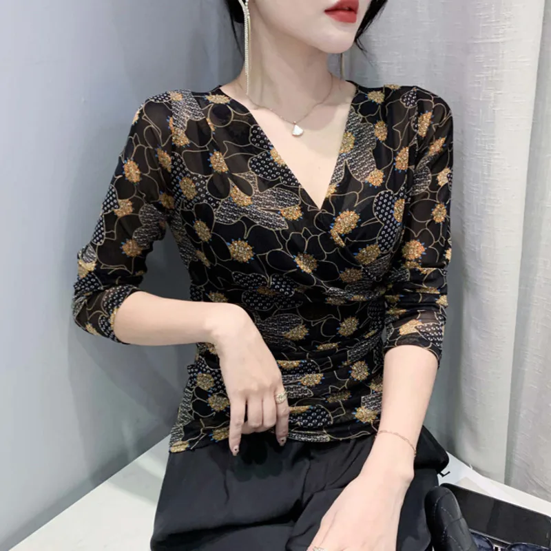 #8028 Black Wrap T Shirt Women V-neck Sexy 3D Flower Printed Tshirt Female Long Sleeve Tight Mesh Short Tee Ladies Thin Vintage