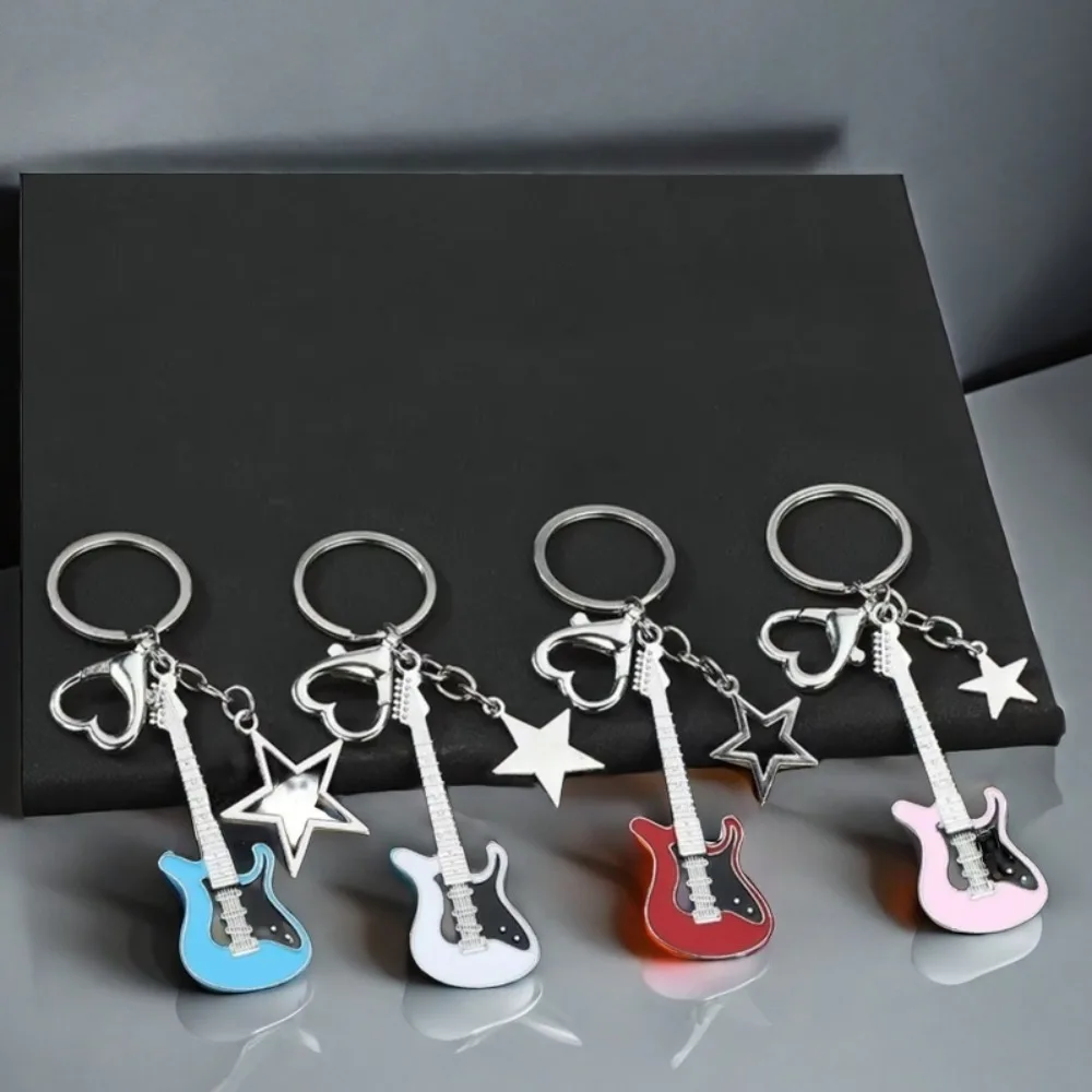 

Personalized Music Metal Keychain Creative Bass Guitar Enthusiast Pendant Key Ring Cute Lover Keyring Small Gift