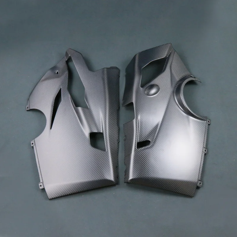 

Suitable for DUCATI V4/V4R/V4S Motorcycle Modification Carbon Fiber Belly Pan Cover Chassis Side Panel