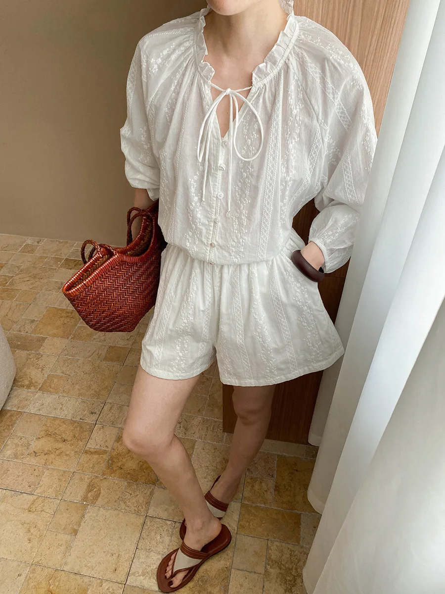 

Spring and summer women's casual solid color embroidered jacquard loose shirt+high waisted shorts set