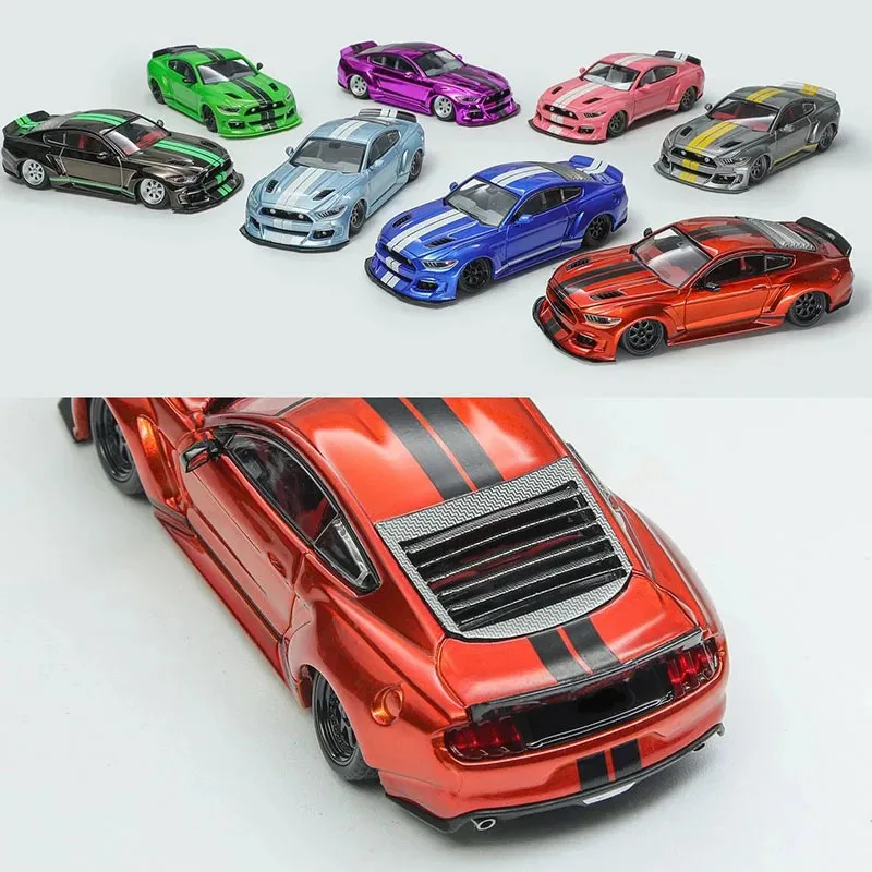 

Liberty 1/64 Mustang GT Clinched Wide-Body Lowrider Alloy Car Model Ornament Souvenir Display Collection Hobby Holiday Gift Toy