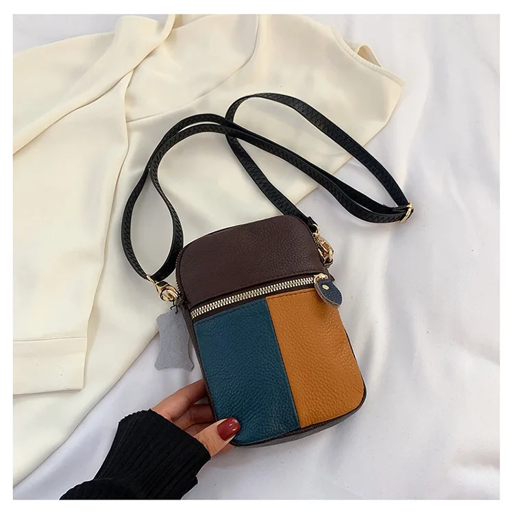 

Multi Zipper Soft Cowhide Girls Small Mobile Phone Bag Color Stitching Color Random New Fashion Soft Leather Women Shoulder Bag