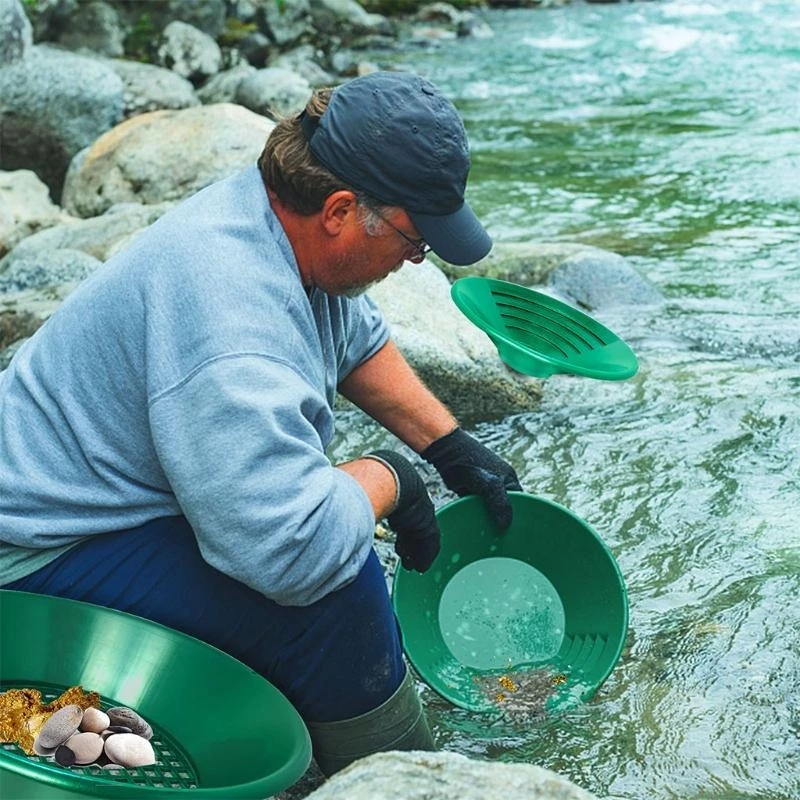 

F92C 10 in Plastic Gold Pan Mining Prospecting Dredging River Panning Green