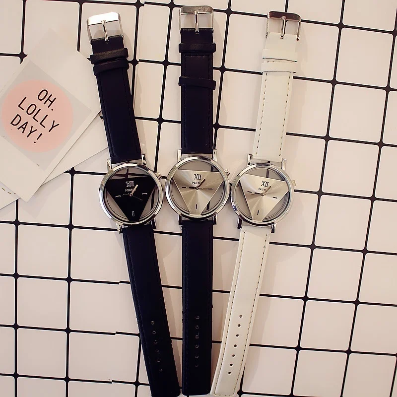 Orologio da polso con quadrante triangolare alla moda semplice dal design cavo Orologio da polso di lusso da donna al quarzo Orologi in pelle alla moda e causali