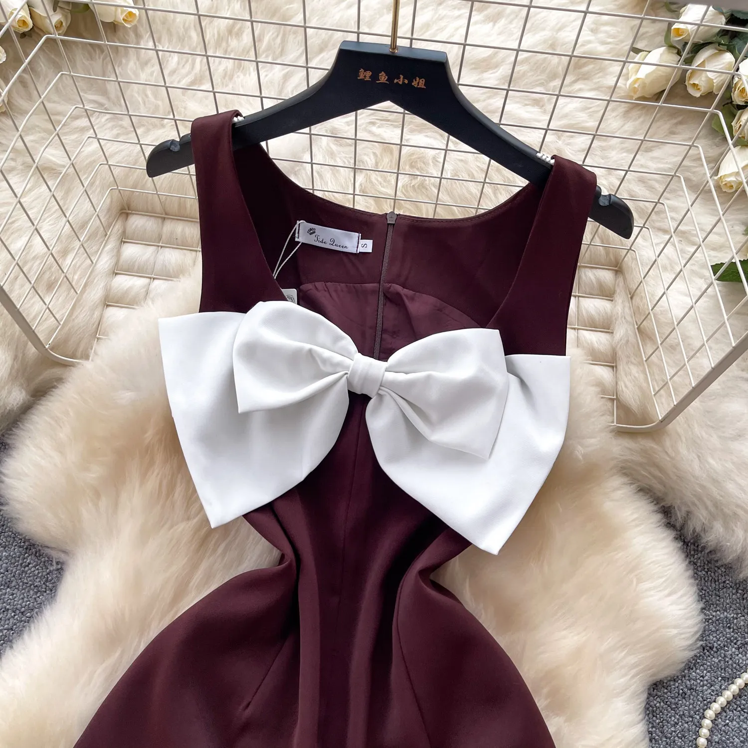 Jumpsuits Women One Piece Sleeveless Overalls Bow Round Neck Short Pants Tight Waist Rompers Y2k Streetwear Jumpsuit Work 2026