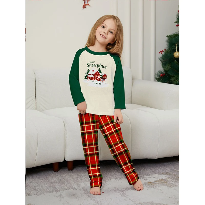 Christmas Matching Family Pajamas Outfits 2024 New Xmas Adult Mother Father Kids Set Baby Romper Sleepwear Family Look Pyjamas