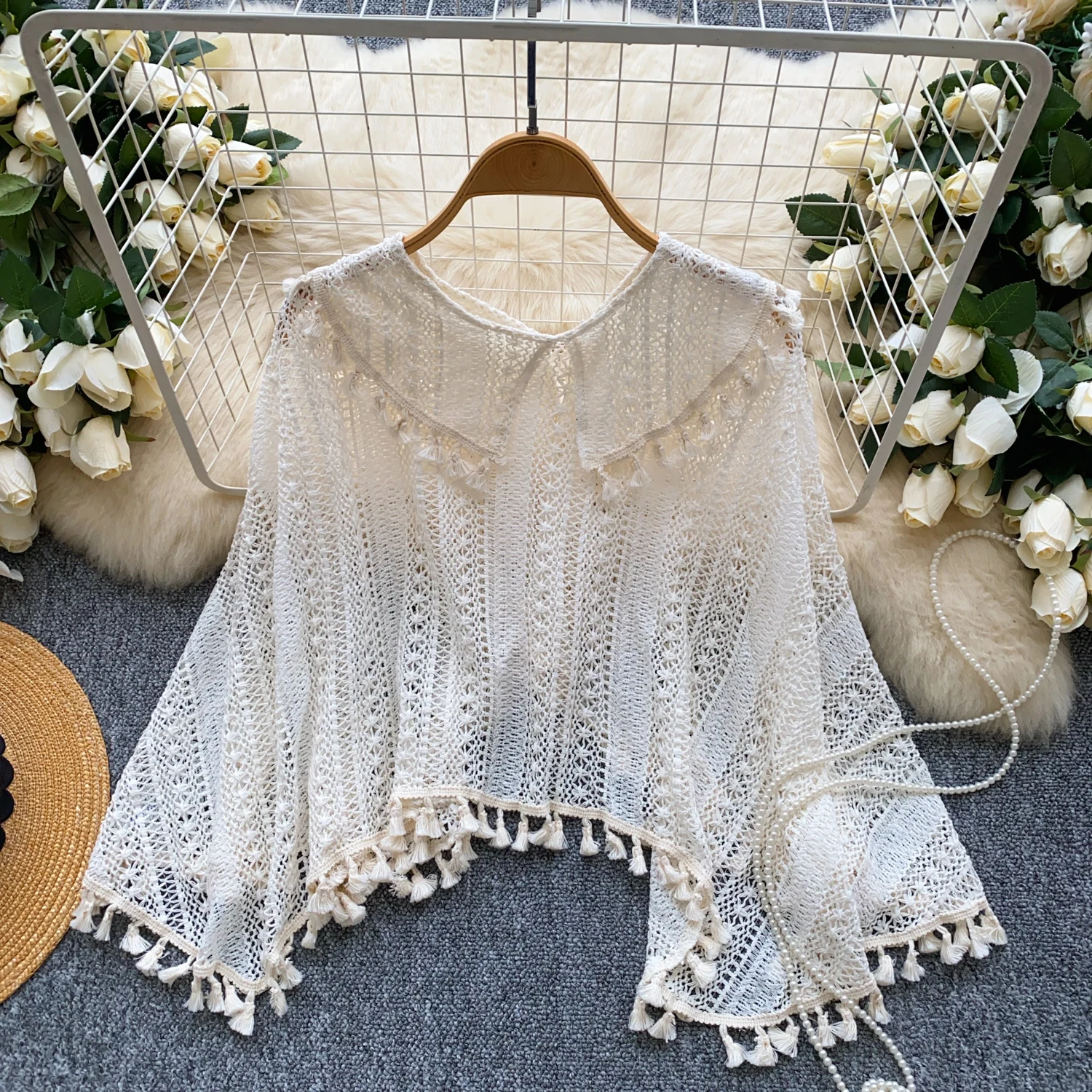 2022 frühling Und Herbst Urlaub Stil Cape-Mantel frauen Böhmischen Retro Strand Cover-up Hohl Gestrickte Quaste Top