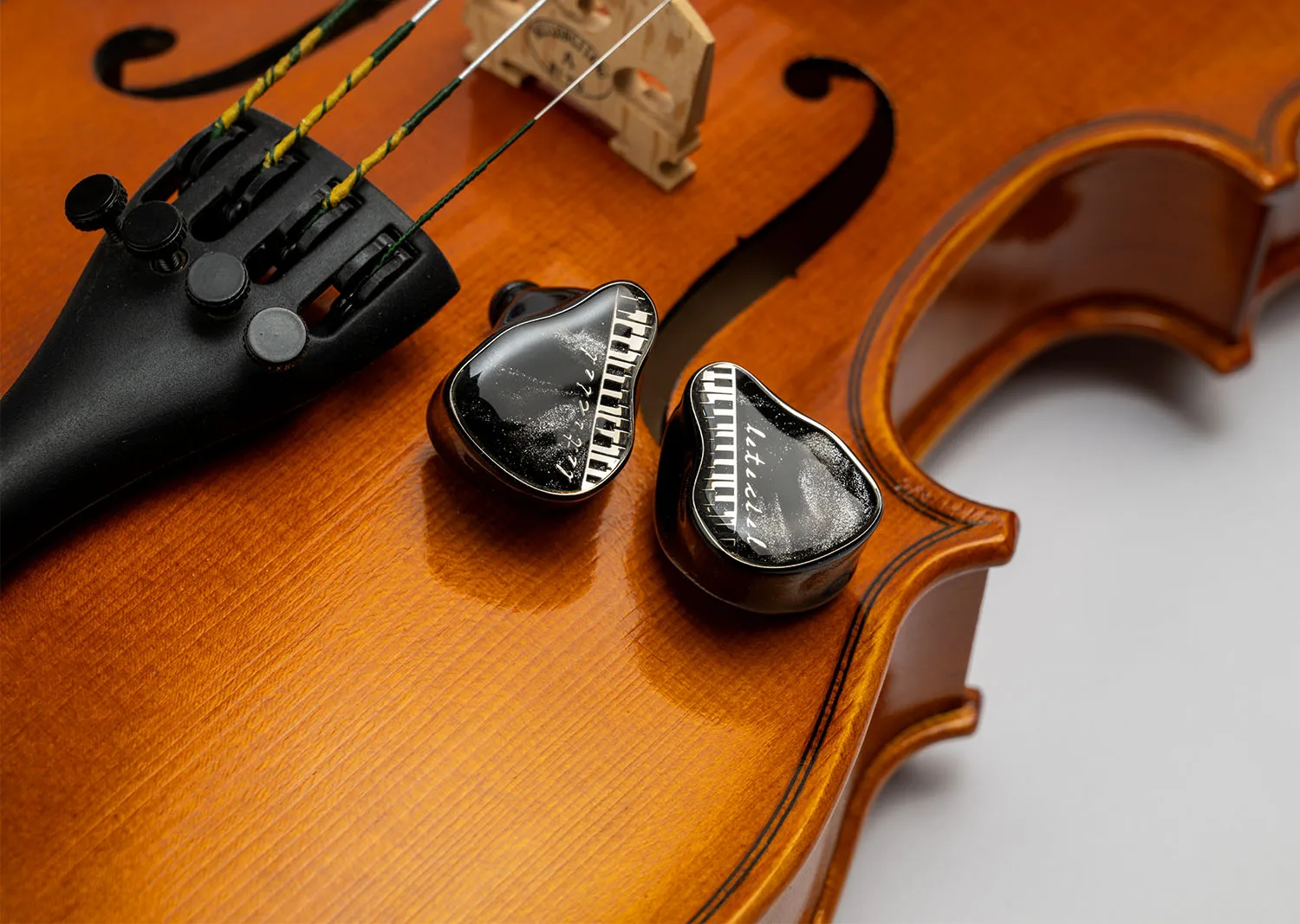 Leteciel Encore 4 المحرك المتوازن + 2 سائق ديناميكي هجين 2pin 0.78 ملم HiFi Audiophile IEM سماعات أذن سلكية داخل الأذن