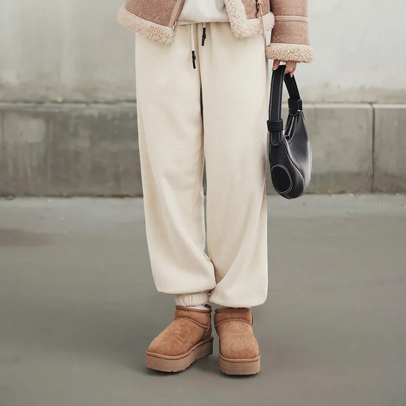 

Maden Women's Warm Casual Embroidery Fleece-Lined Pants Knitted Sports Sweatpants Straight Leg Pants for Autumn and Winter