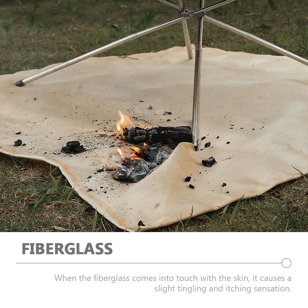 Fiberglass Fire Retardant Blanket Outdoor Camping Accessory Fire Resistant Mat Fireproof Mat for Bbq Campfire Fireproof Blanket