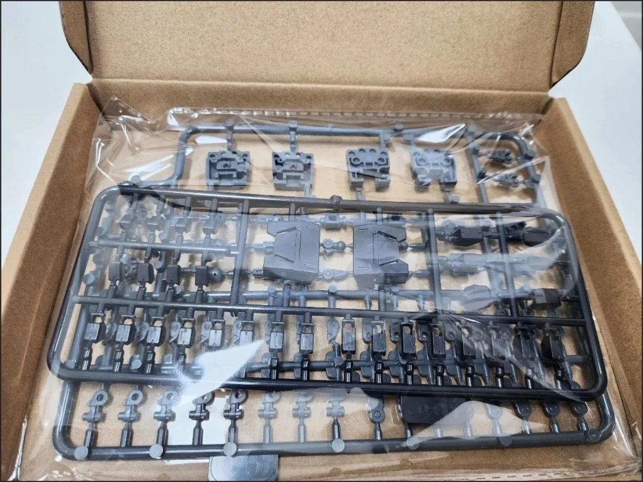 MJDL Model 1/60 PGU Five Fingers Modeling Hand Toys Assembled Model Parts Package Robot Action Figure Plastic Model Kits