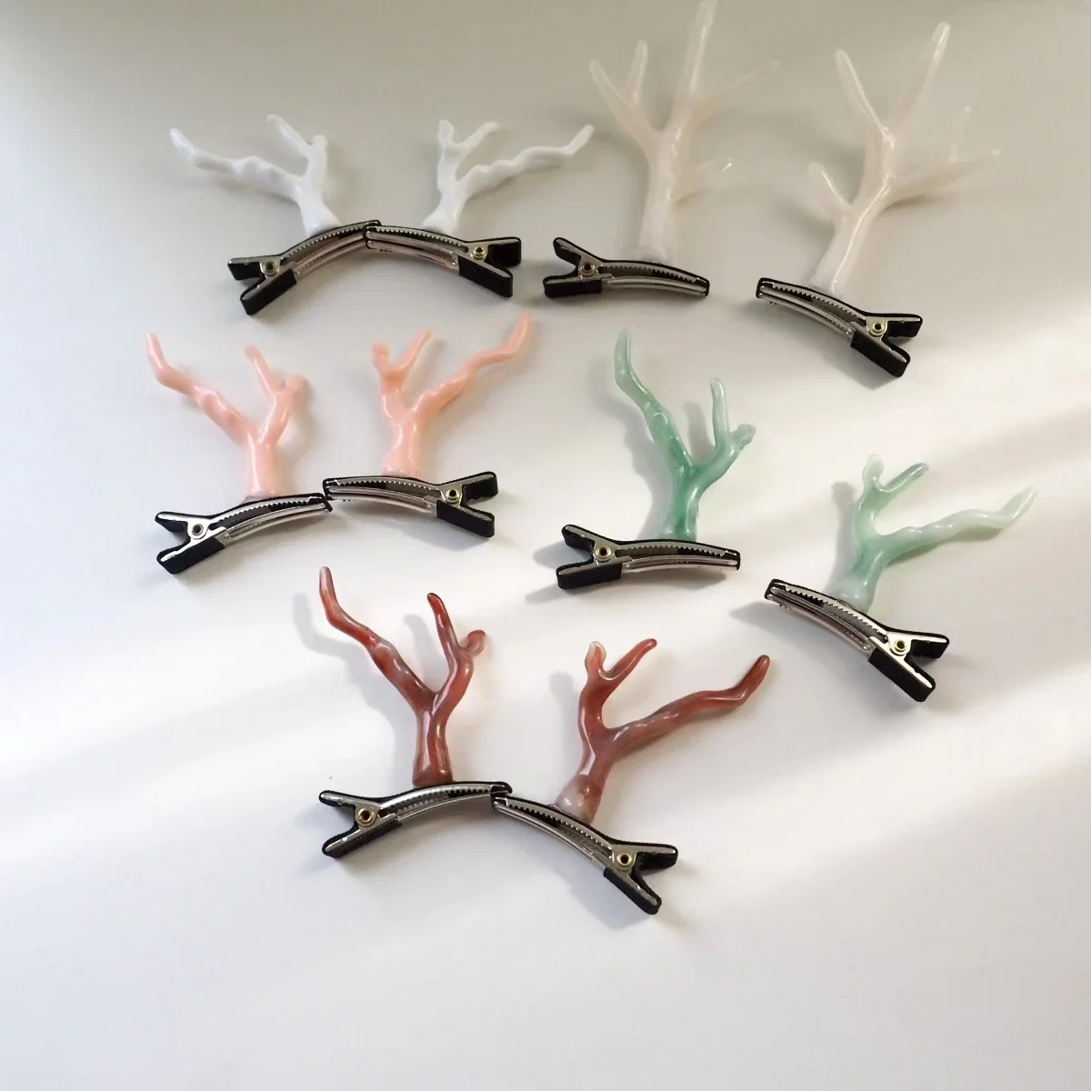 10pcs Acrylic Coral Branch Vintage Style Resin Beads Cute Little Antlers Shaped 50mm for DIY Bracelet Necklace Material