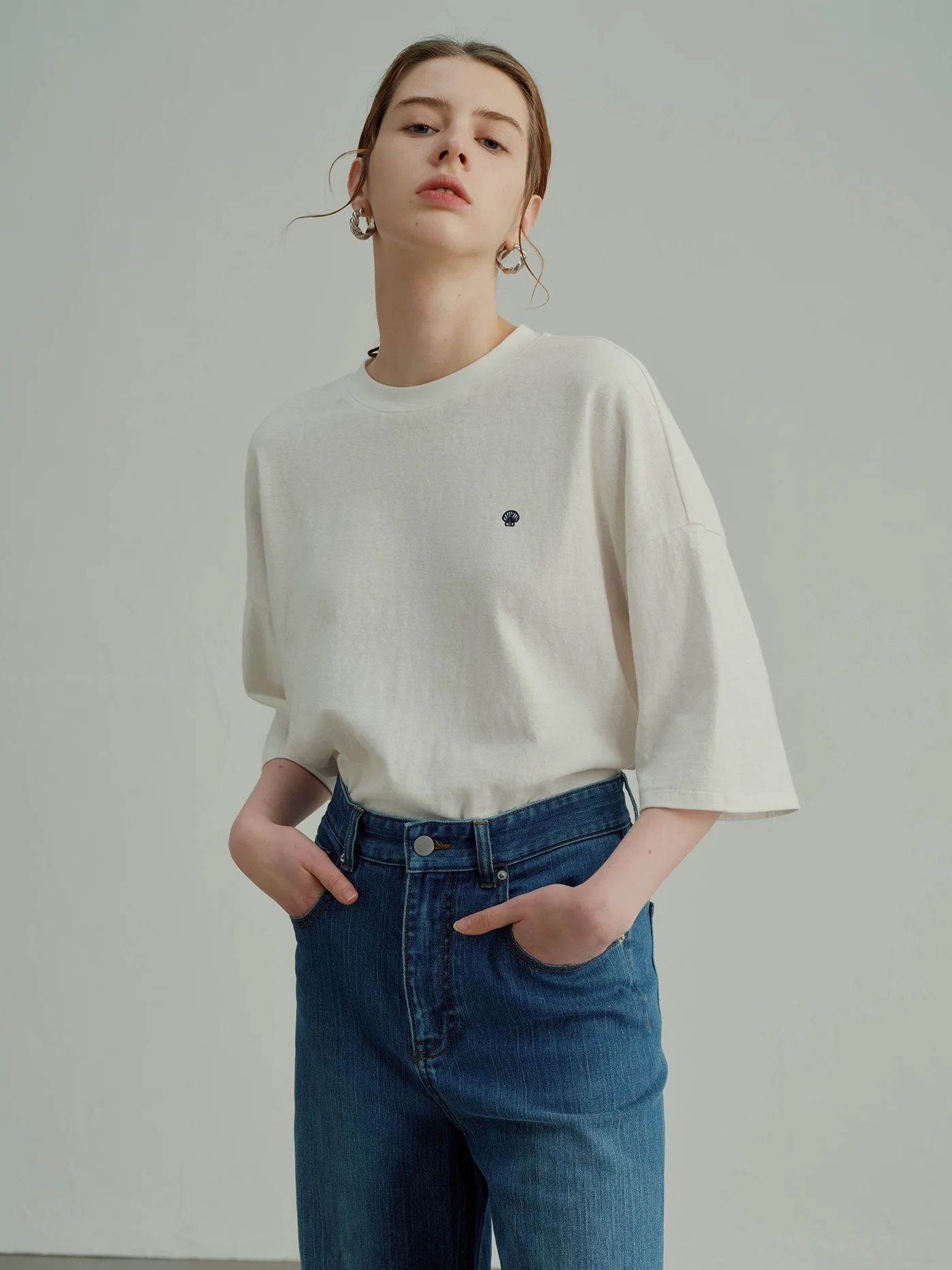 

Spring 2024 New Arrival Traveler Two-Tone Hemp Cotton Blend Embroidered Five-Quarter Sve T-irt round Ne Casual Sle