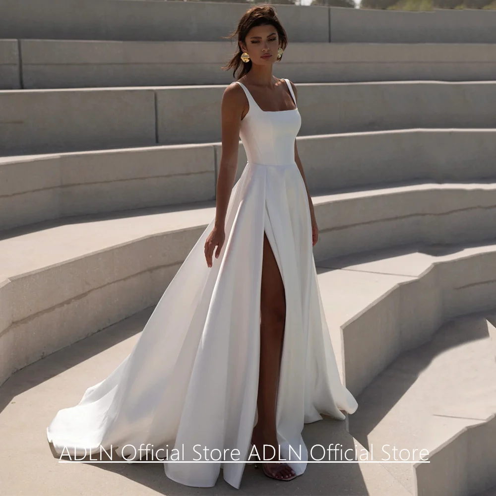 Moderne trouwjurk sweep trein op maat gemaakte vierkante hals mouwloze hoge split een lijn satijnen bruidsjurk voor vrouw bruid