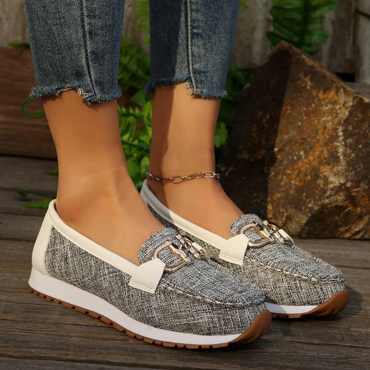 Casual sportschoenen voor dames met comfortabele zachte zool en metalen kettingdecor, loafers