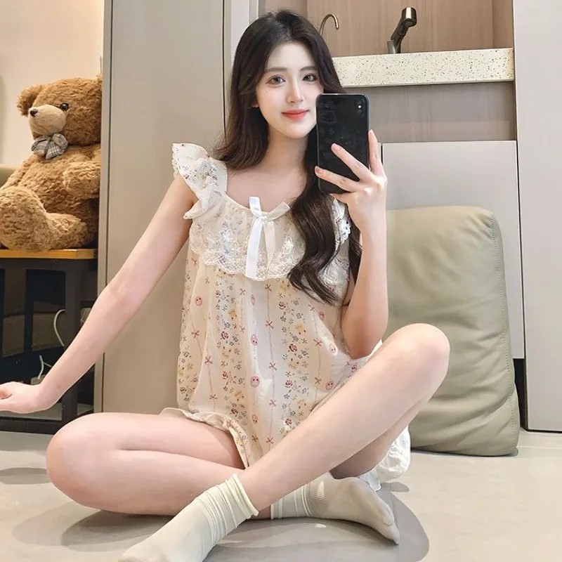 Большие размеры, пижамы во французском стиле принцессы, женская летняя домашняя одежда с летающими рукавами и накладкой на грудь, которую можно носить вне одежды для сна