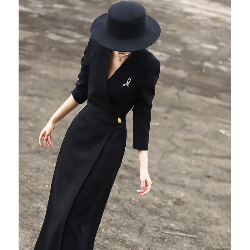 Autumn New High-end Temperament Commuting Slimming V-neck Slim Fit Black Suit Dress Women\'s Small Black Dress
