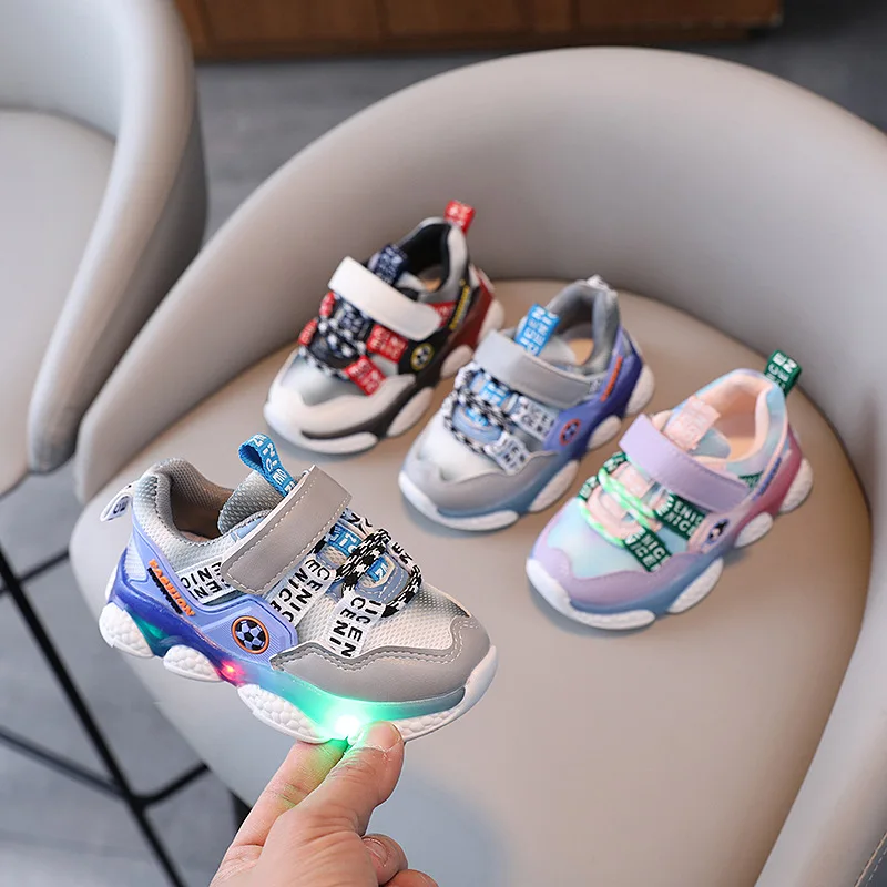 Children Luminous Sneakers for Boys Girls LED Breathable Tennis Shoes Soft Sole Anti Slip Running Shoe Fashion Sports Kids Shoes