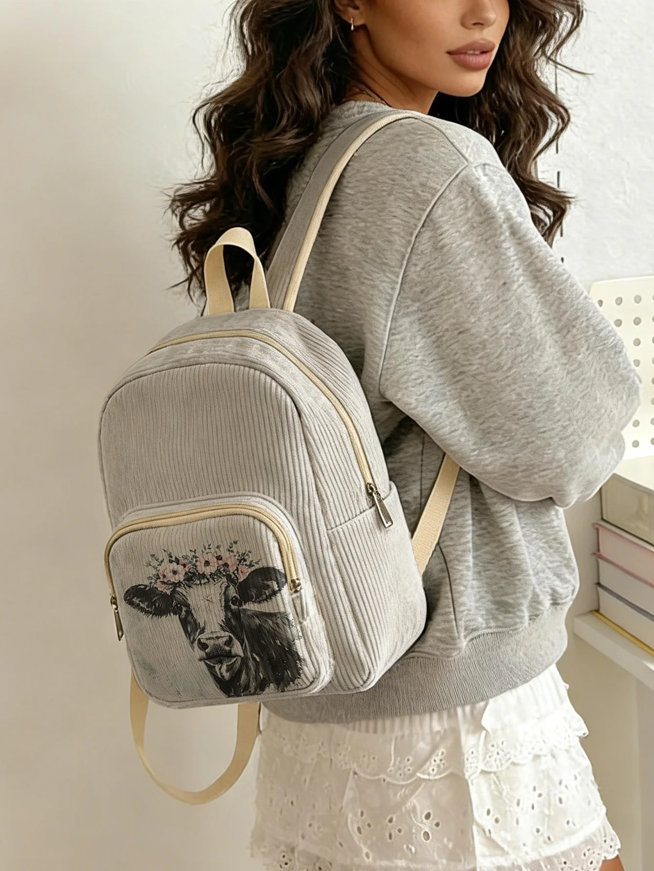 

Женский модный рюкзак с цветочным венком и коровьим принтом, вельветовая сумка с множеством карманов, вместительная сумка для поездок на работу