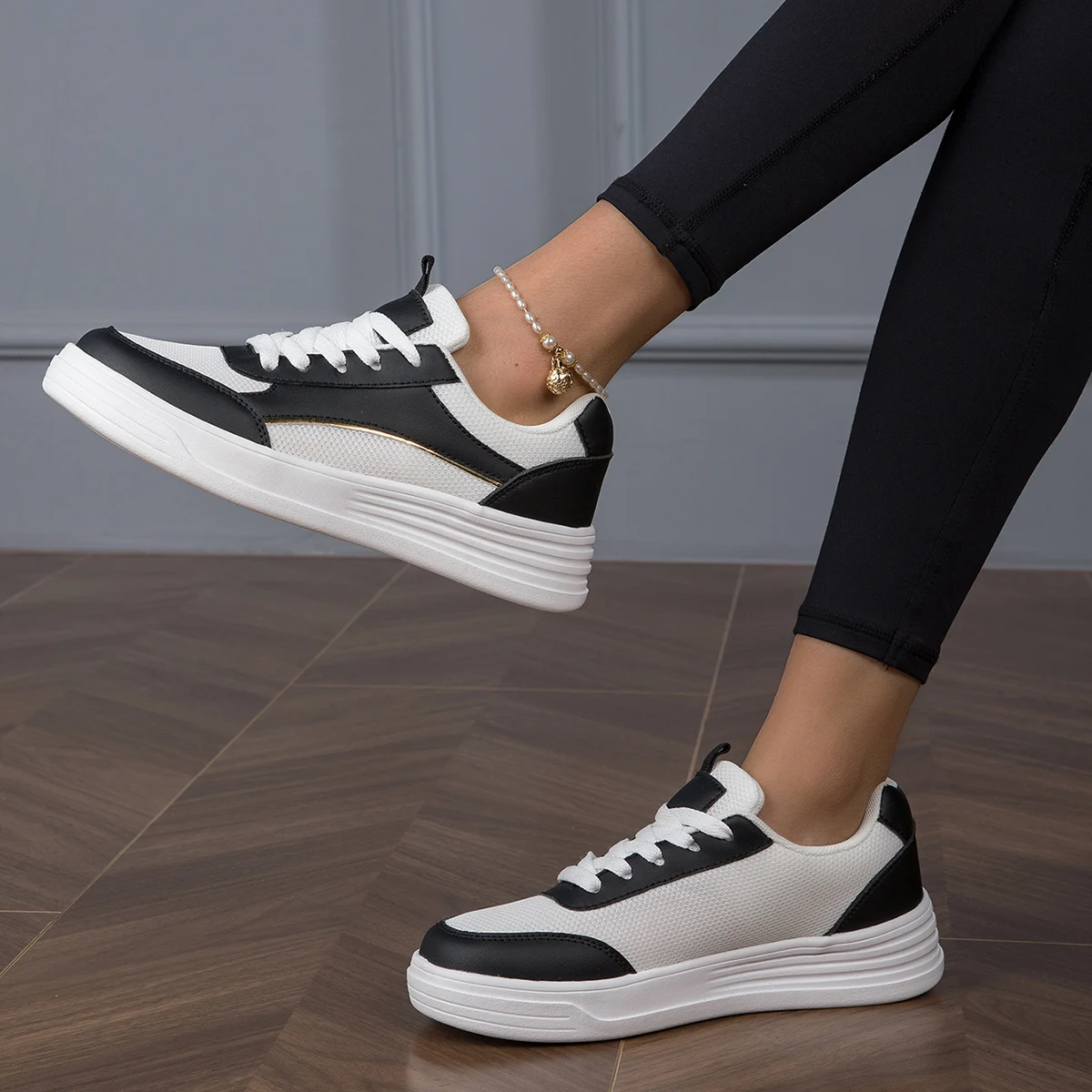 Dames Witte Schoenen Dames Sneakers 2024 Zomer Veters Dikke Onderkant Sportschoenen Vrouw Mesh Ademende Wandelschoenen Dames